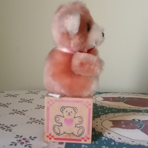 Plush Bear Knick Knack - Picture 4 of 4